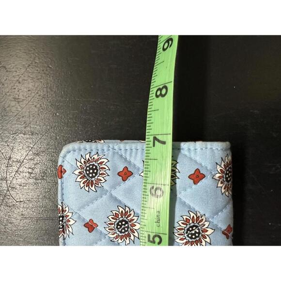 Vera Bradley Women's Bifold Fabric Wallet - Picture 7 of 7
